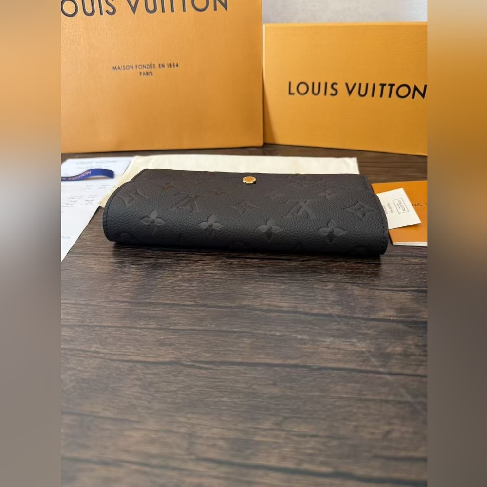 Louis Vuitton Black Monogram Sarah Wallet - Picture 10 of 14